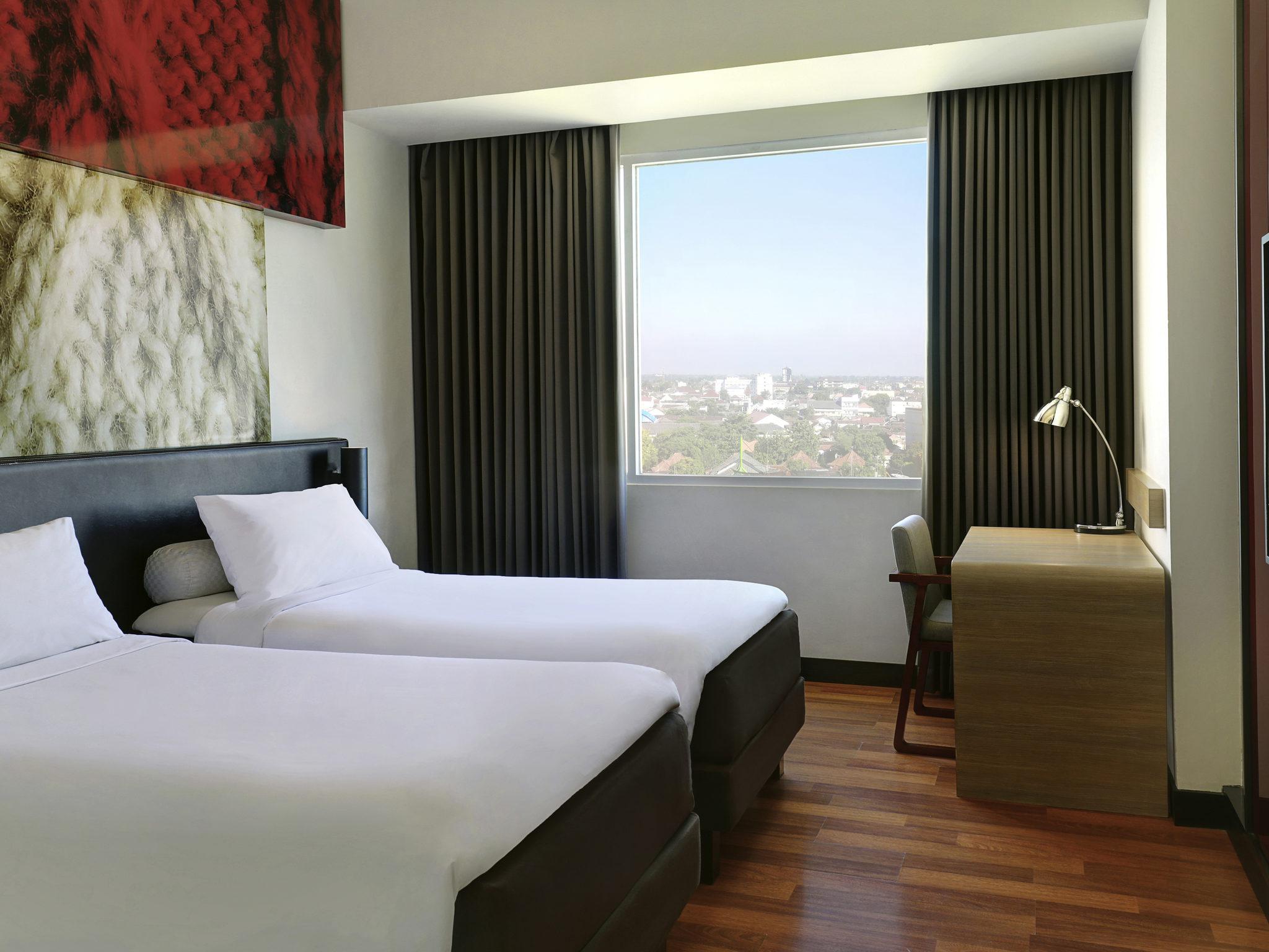 فندق Ibis Malioboro يوغياكارتا المظهر الخارجي الصورة