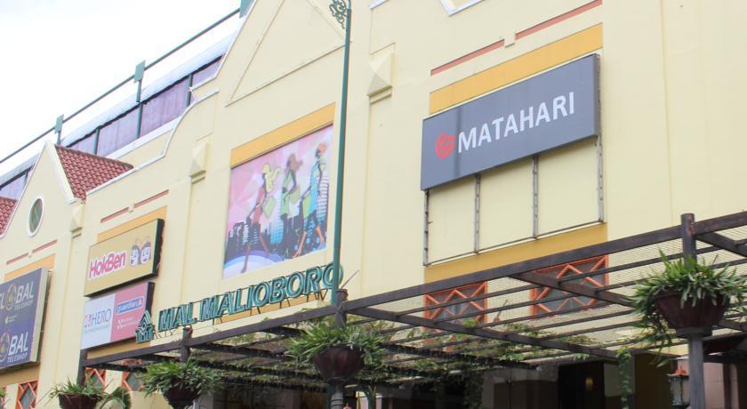 فندق Ibis Malioboro يوغياكارتا المظهر الخارجي الصورة