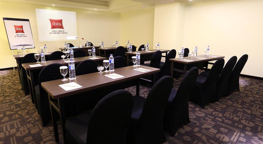 فندق Ibis Malioboro يوغياكارتا المظهر الخارجي الصورة