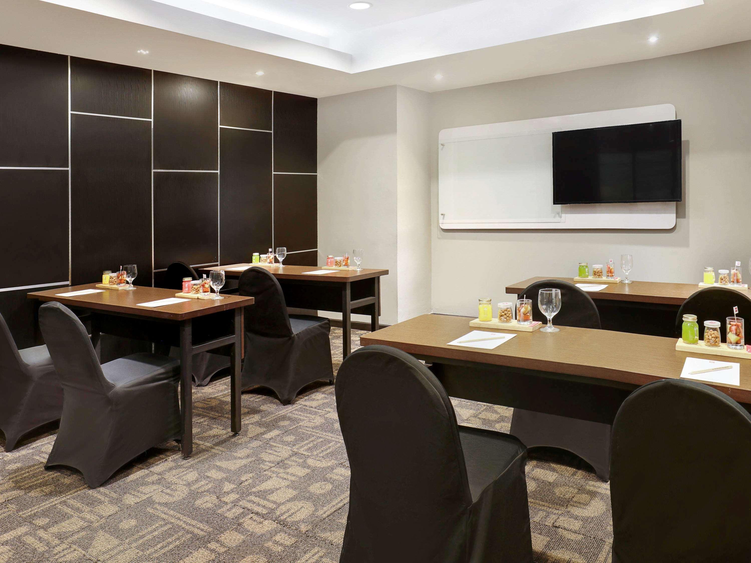 فندق Ibis Malioboro يوغياكارتا المظهر الخارجي الصورة