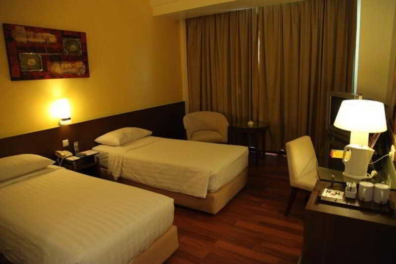 فندق Ibis Malioboro يوغياكارتا المظهر الخارجي الصورة