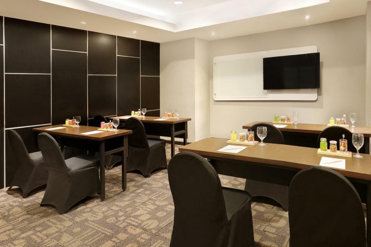 فندق Ibis Malioboro يوغياكارتا المظهر الخارجي الصورة